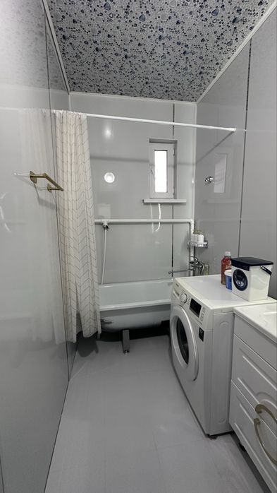 Продам дом с гаражем и времянкой