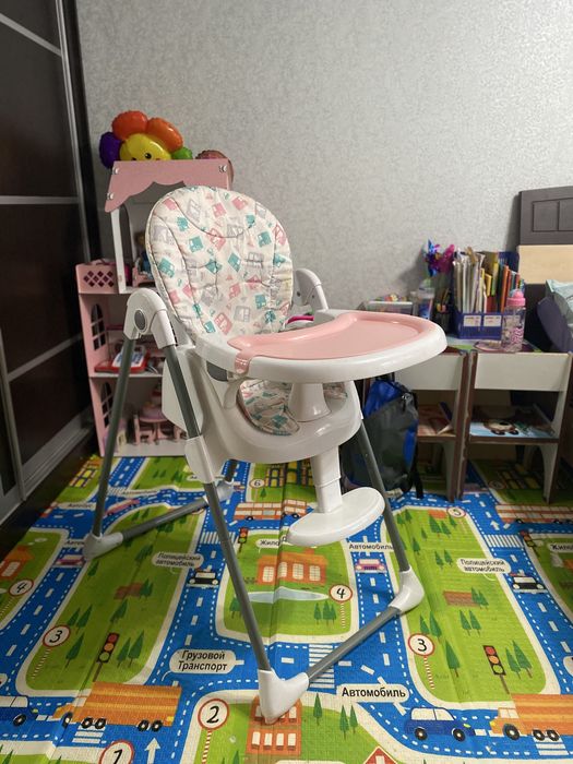 Продаю стульчик для кормления