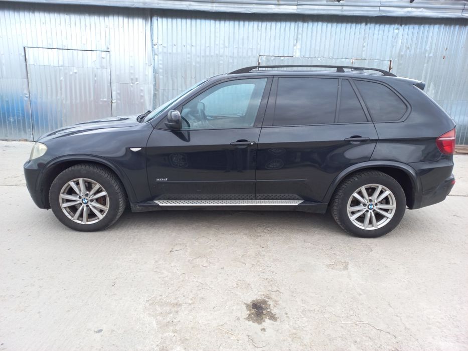 Piese auto BMW e70 x5 3.0d volan stanga