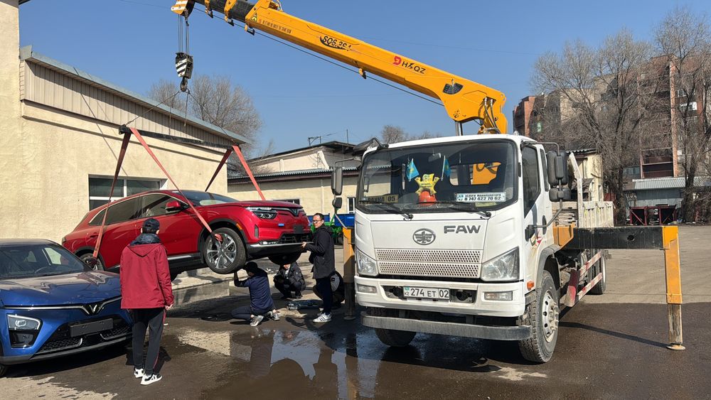 Манипулятор от 5000 тг недорого