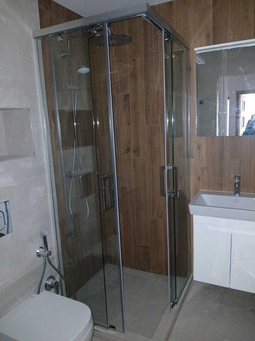 Параван за баня 6-8-10мм закалено стъкло