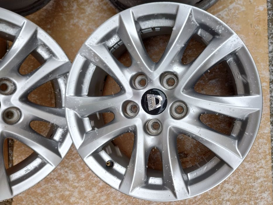 Vând Set Jante Aliaj 5x114,3 R16 Dacia Duster și Set Tabla 5x114,3 R16