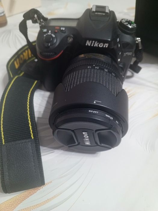 Зеркальный фотоаппарат NikonD7100