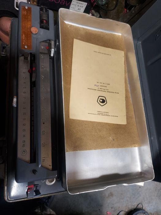 Продам советские  весы