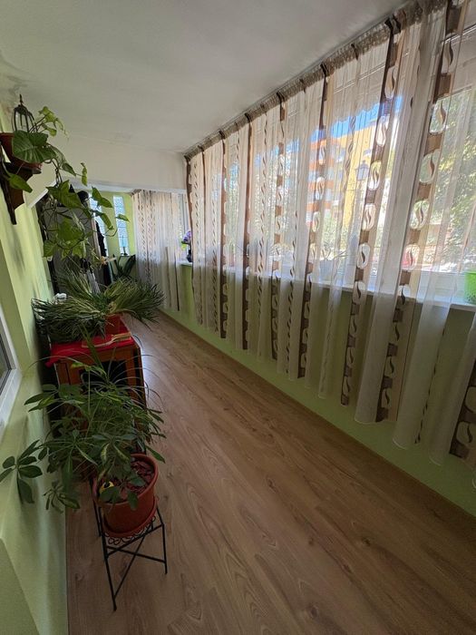 apartament 3 camere