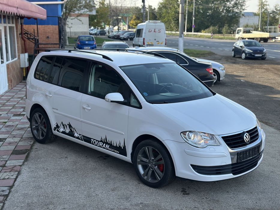 VOLKSWAGEN Touran 2010 — imagine 5