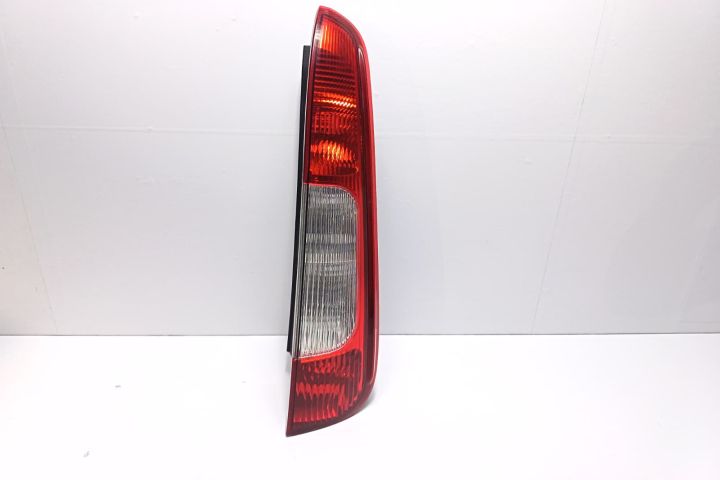 Stop dreapta Ford C-Max prima generatie (facelift)