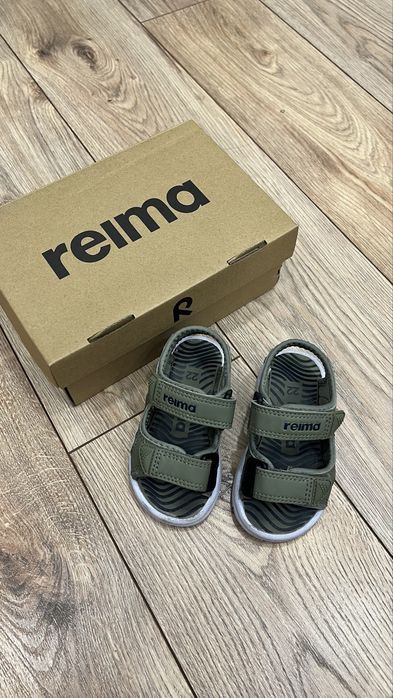 Летняя обувь Reima