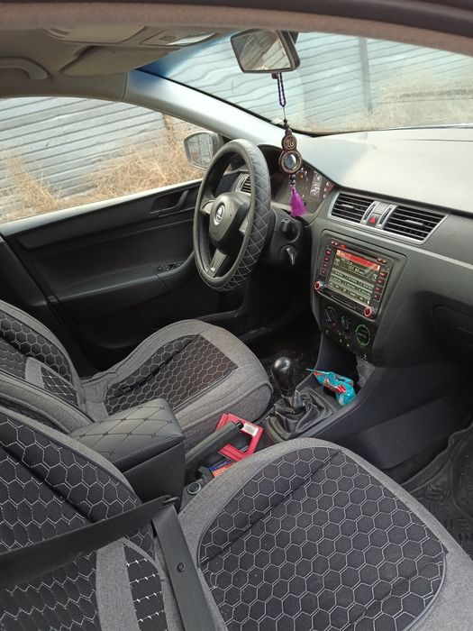 Продам машину срочно