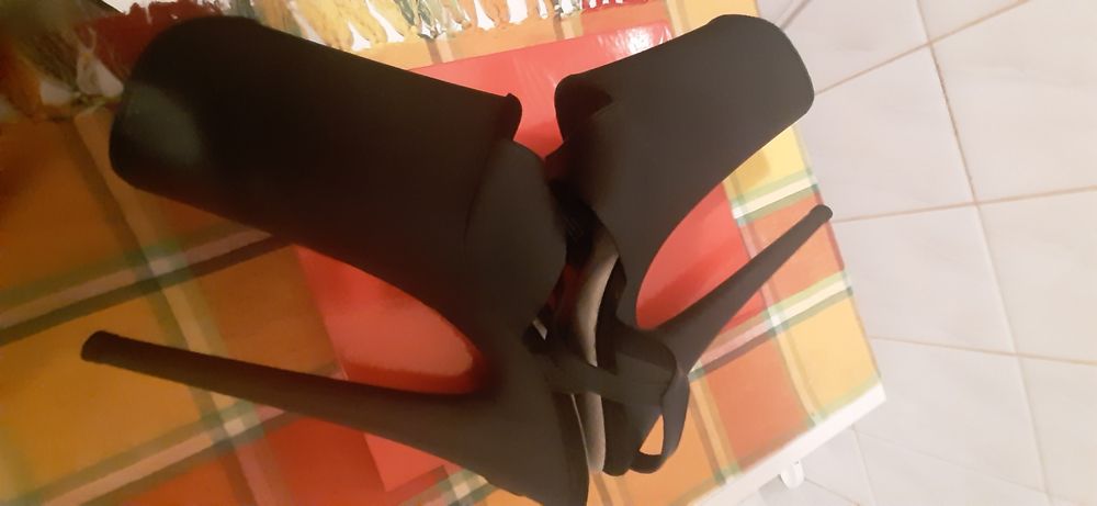 Стрипы Pleaser четверки