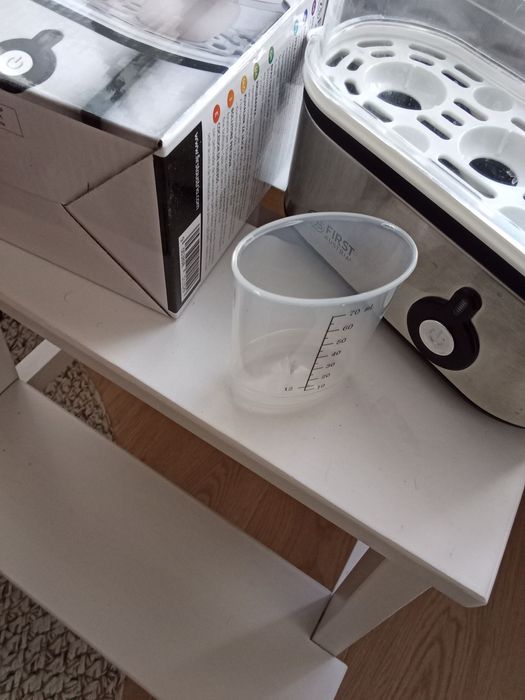 Уред за варене на яйца, като нов