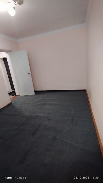 Tuy tepa makroda 4 maktab yonida uy sotiladi