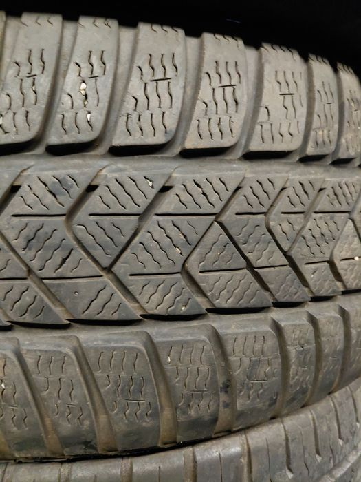 245/45/18" Pirelli 2бр.гуми
