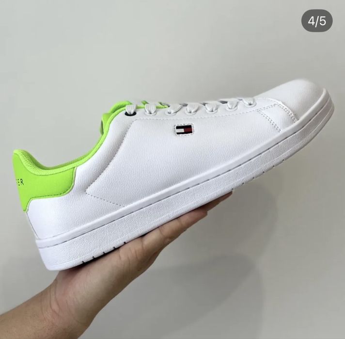 Кроссовки Tommy Hilfiger 43 размера