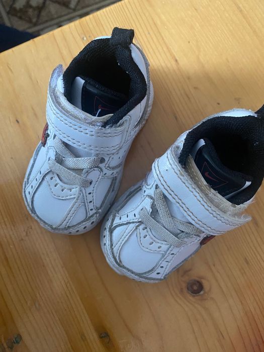 Бебешки маратонки Nike