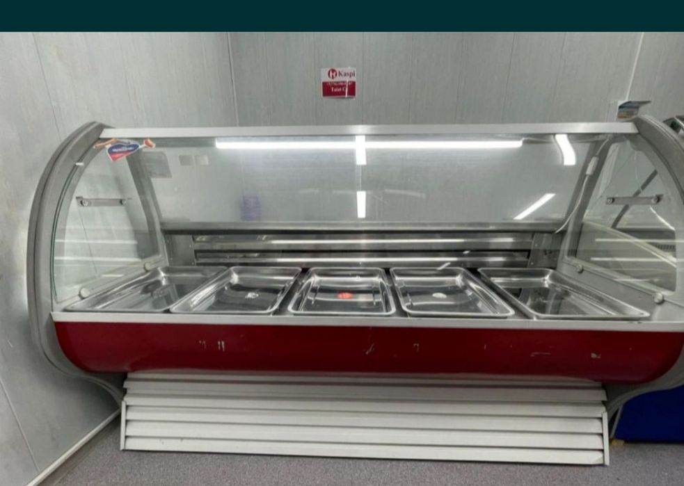 Продается витринный холодильник!