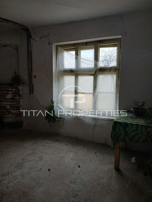 Едноетажна къща в Ръжево Конаре