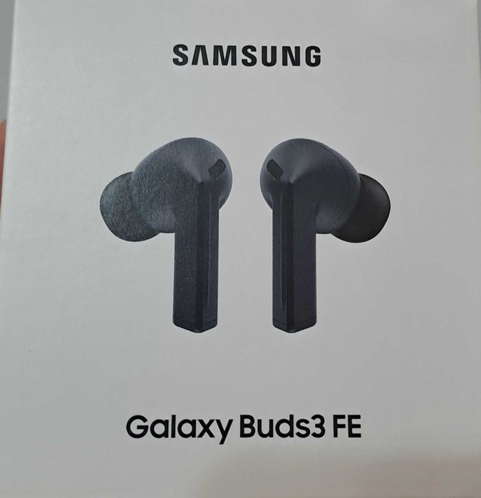 Безпроводной наушник