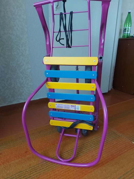 Детские санки с колесиками