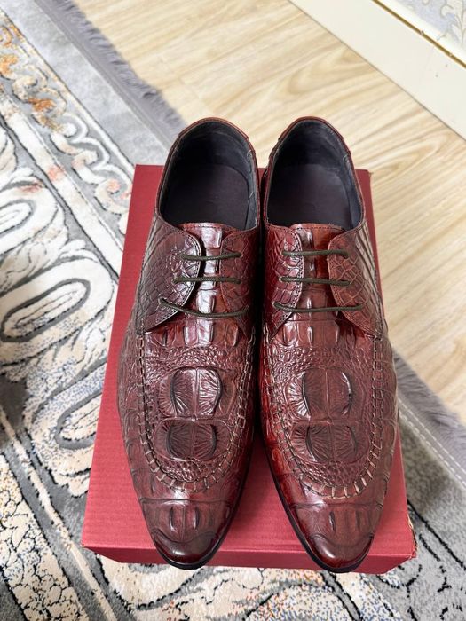 Мужские кожаные туфли