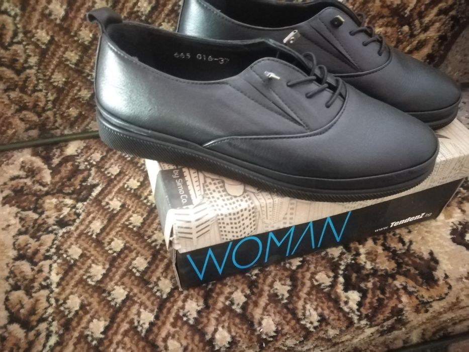 Дамски обувки от естествена кожа