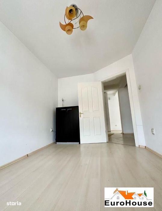 Apartament cu 4 camere de vanzare in Alba Iulia — fotografia 3