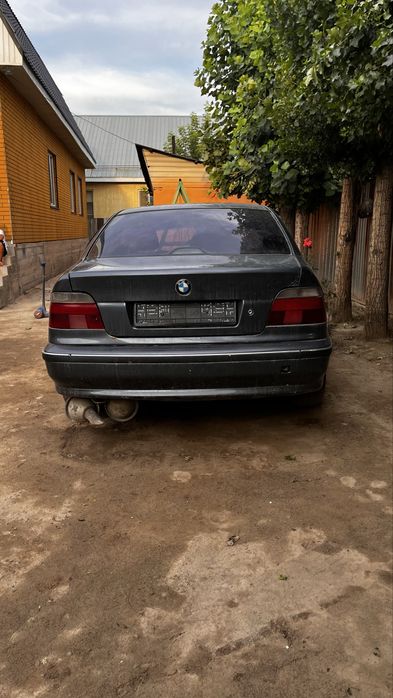 продам бампера перед и зад
