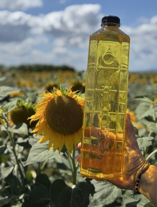 Vând Ulei presat la rece din Floarea Soarelui sănătos
