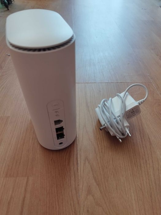 Рутер ,бисквитка за мобилен интернет Zte mc7010 + router, Zte mc801a