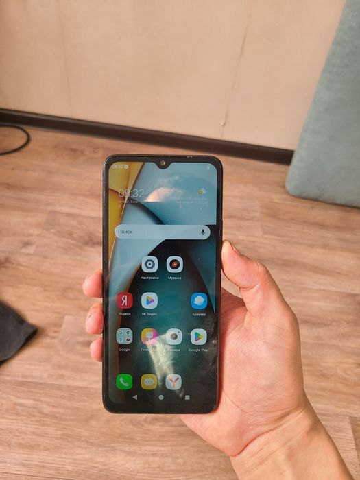 Redmi A3 продам.