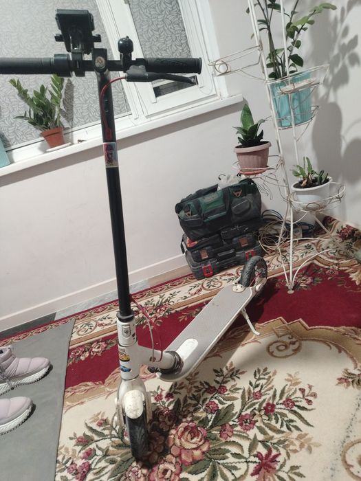 Самакат сатылатды