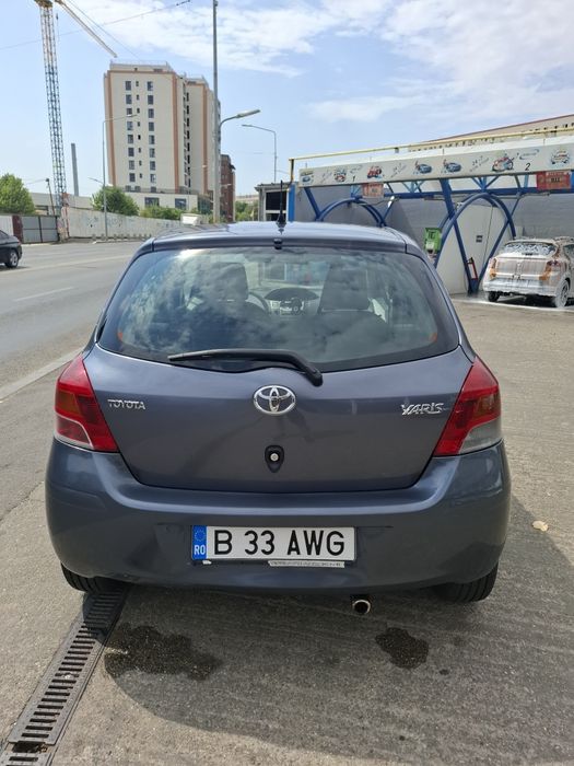 Toyota Yaris Benzină 101 cp