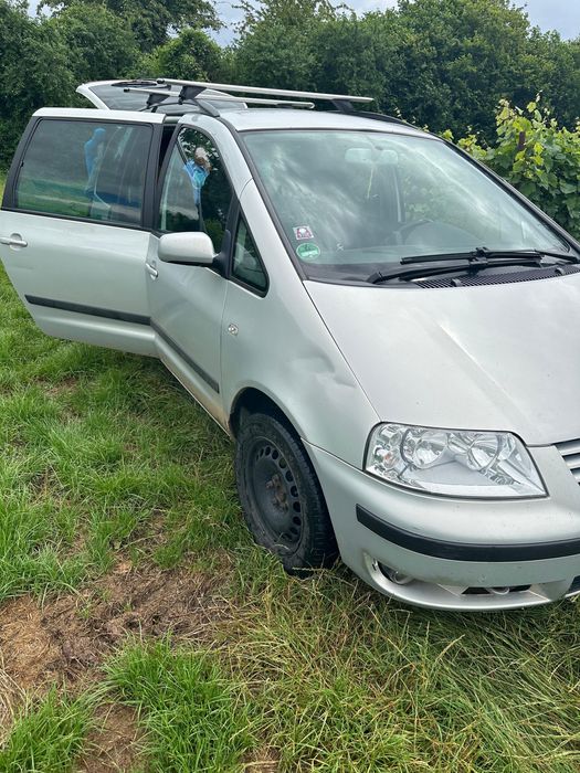 Sharan 2004 1.9 tdi 131