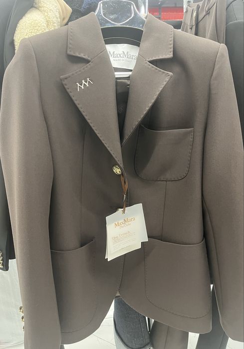 Дамски костюм Max Mara