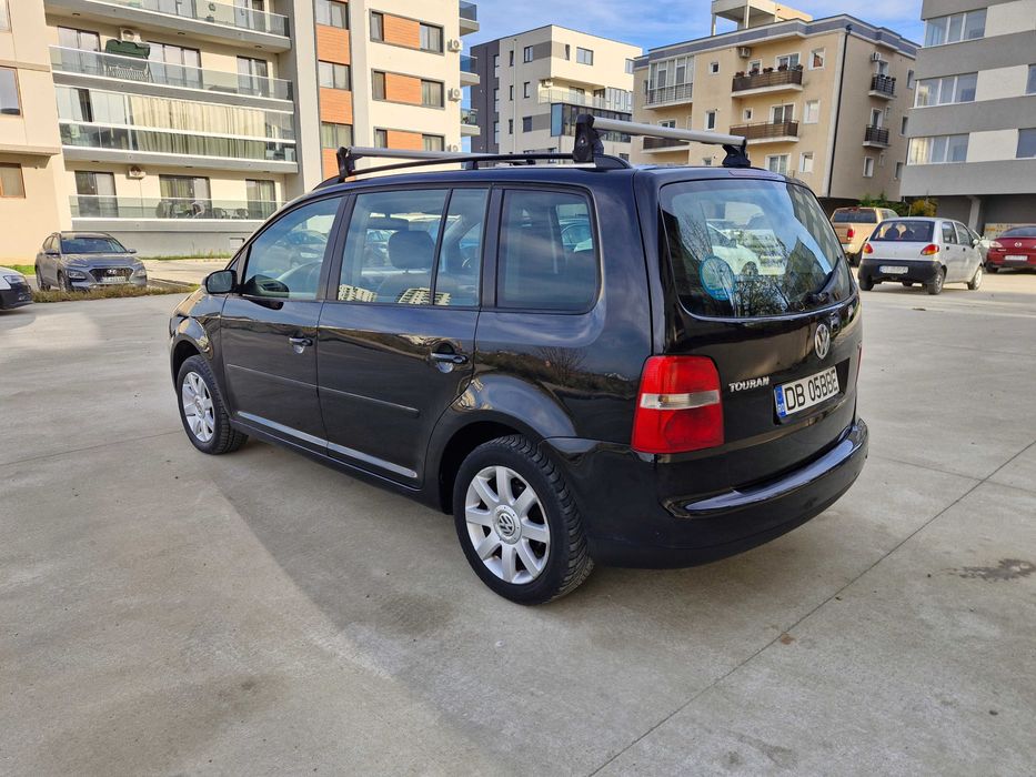 Volkswagen Touran 1.9 TDI 105 cai BKC  2005