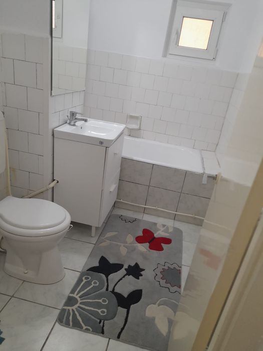 Apartament de inchiriat
