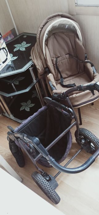 Комфортная коляска