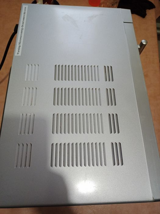 Продам микроволновку.