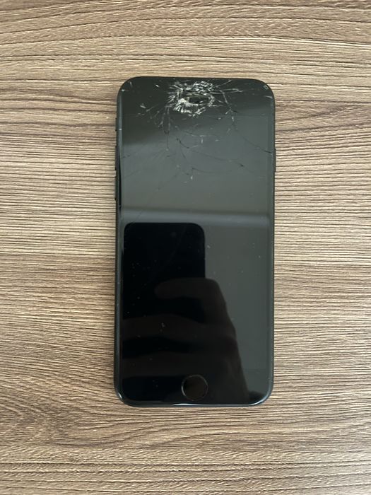 Iphone 7 / 32gb.