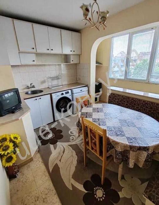 Продава се Двустаен апартамент в Велико Търново, Зона Б - 65 кв.м за 1324 €/кв.м - Снимка #3