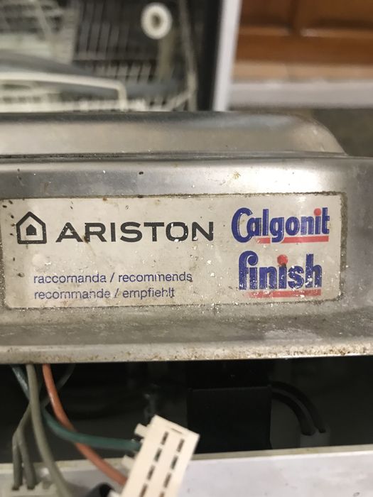 Продам посудомоечные машины аристон