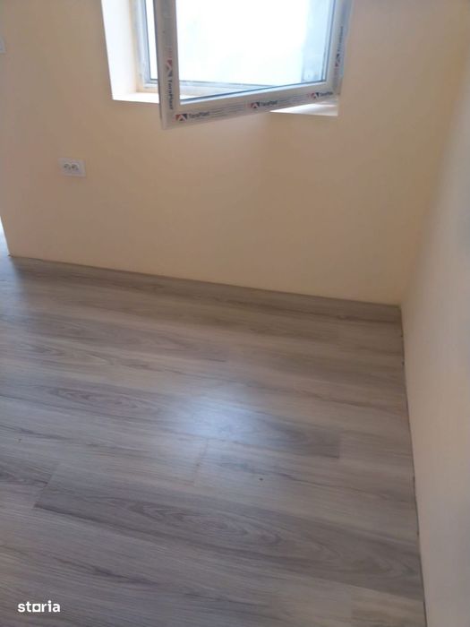Casă renovată în 2020, teren 1.354 mp – Ghindeni, Dolj