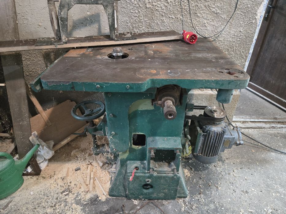 Freza tamplarie industrial