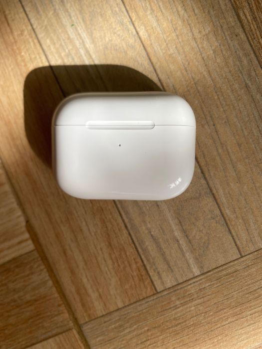 AirPods Pro 2 - слушалки