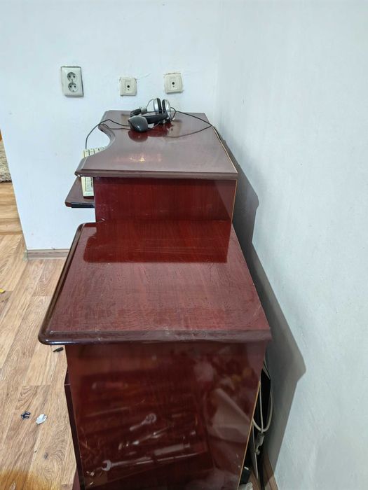 Процессор + комстол красное дерево