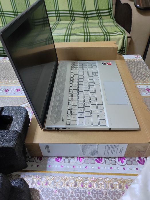 Noutbuk HP pavilion 15