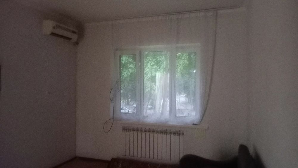 продам 2х ком.кв.в 10мкр дом 32