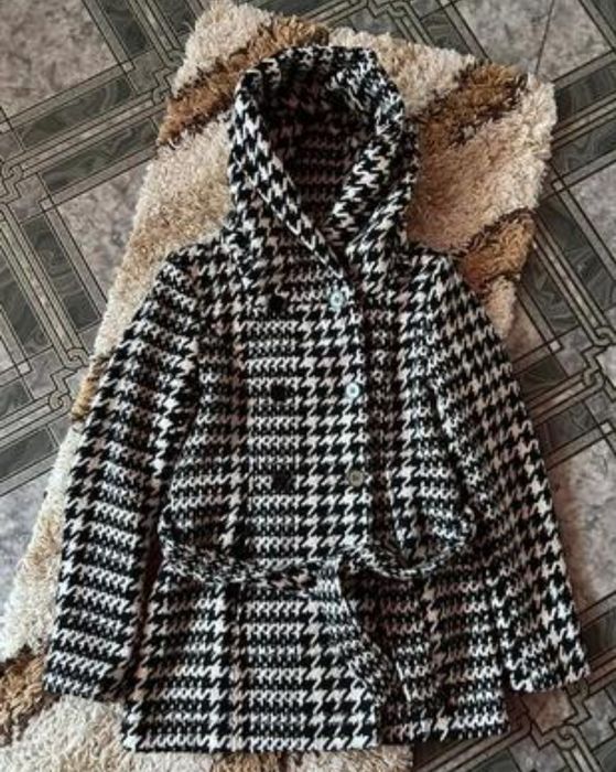 Продам пальто размер 44