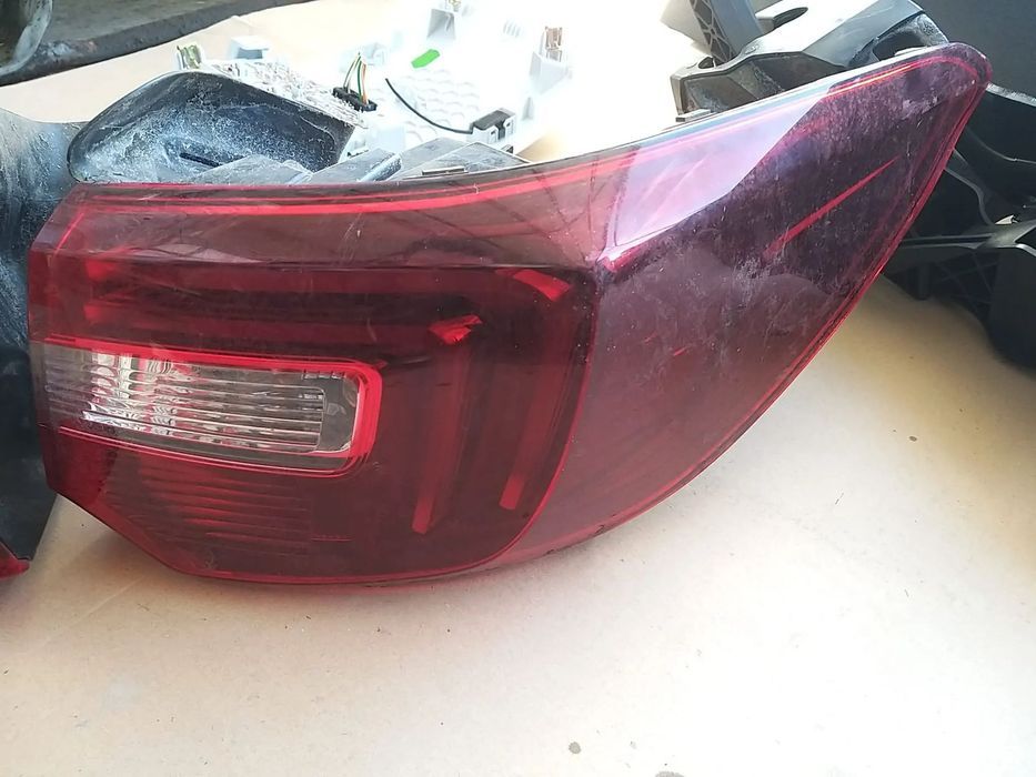 Stop Dreapta Si Stanga 600/buc cod: YP00098380 pentru Opel Grandland X din 2018