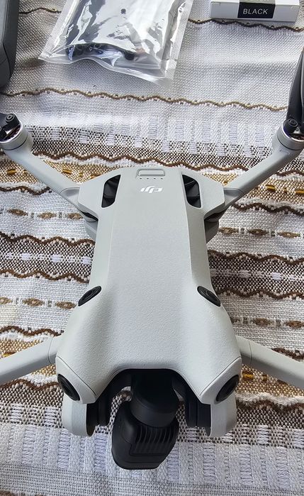 Дрон DJL Mini 4 Pro